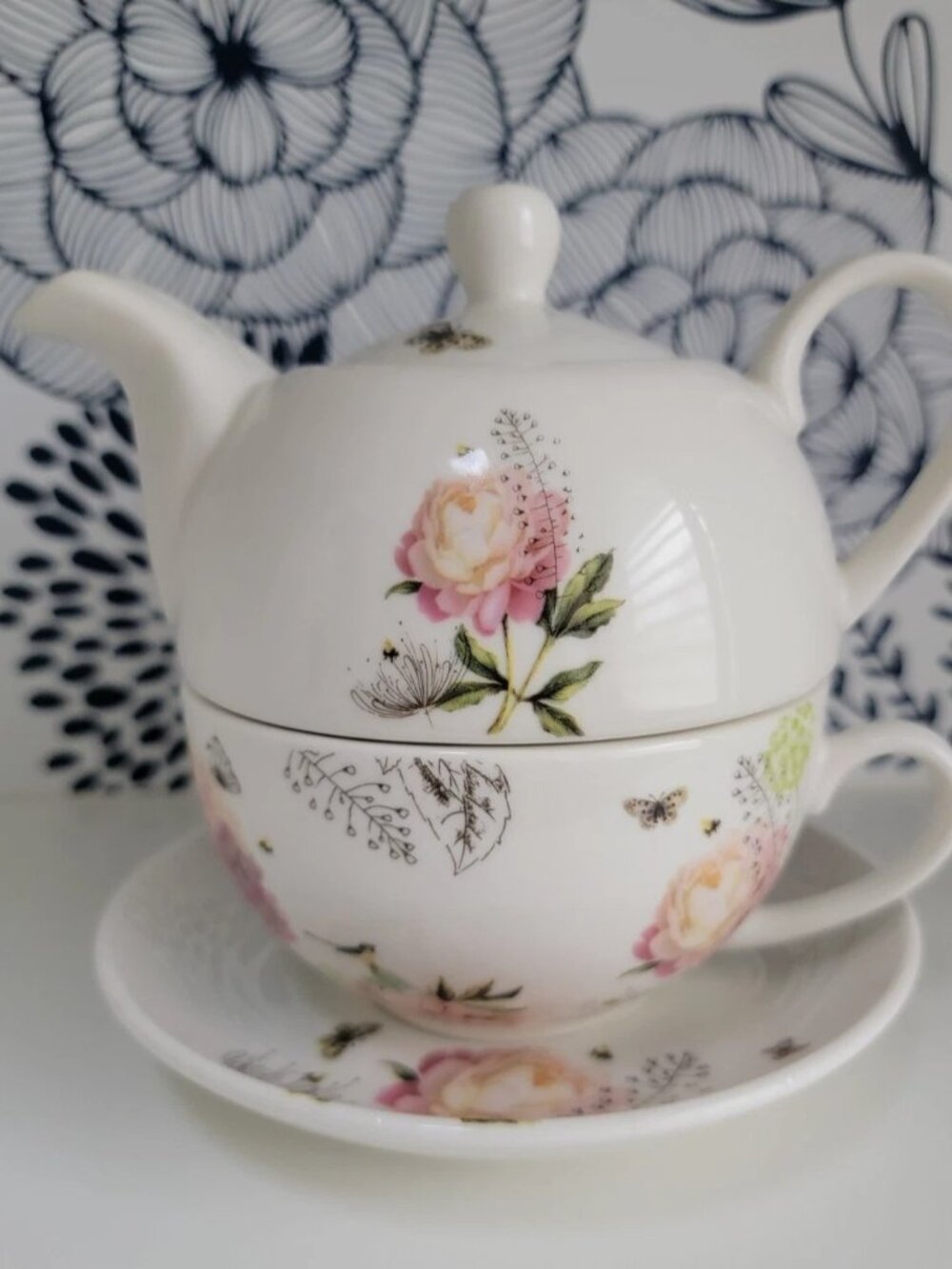 Vtg Tea for One Set, The English Table, floral Nesting Cup, Saucer & Teapot NIB